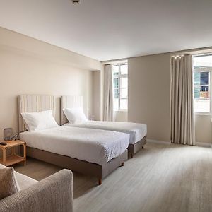 Suite met een Slaapkamer en een King Size Bed